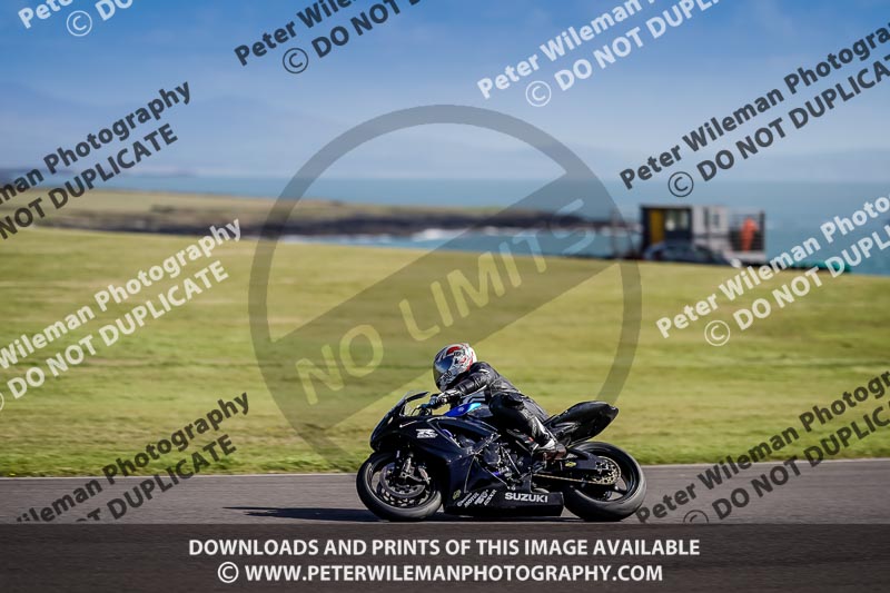 anglesey no limits trackday;anglesey photographs;anglesey trackday photographs;enduro digital images;event digital images;eventdigitalimages;no limits trackdays;peter wileman photography;racing digital images;trac mon;trackday digital images;trackday photos;ty croes